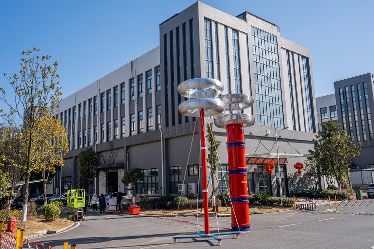HTXZ 串聯諧振裝置總體介紹(圖18) HTXZ 串聯諧振裝置總體介紹(圖18)