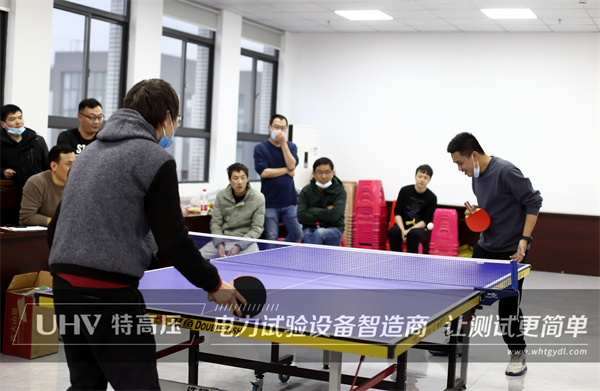 “乒”出干勁,博出精彩! 特高壓電力舉辦首屆企業職工乒乓球賽(圖5) “乒”出干勁,博出精彩! 特高壓電力舉辦首屆企業職工乒乓球賽(圖5)